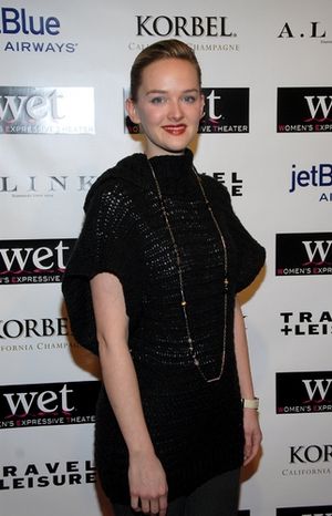 Jess Weixler Photo