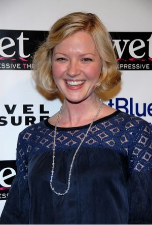 Gretchen Mol Photo