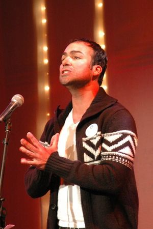 Caesar Samayoa Photo