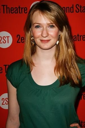 Halley Feiffer Photo