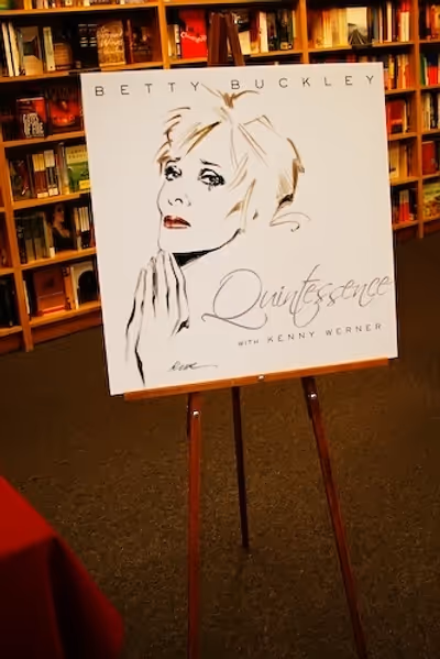 Betty Buckley at Borders on Park Avenue Photo