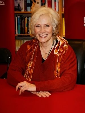Betty Buckley Photo