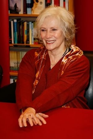 Betty Buckley Photo