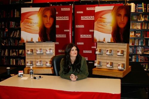 Photos: Betty Buckley & Idina Menzel CD Signings — photo 11 of 16