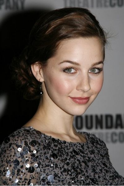 Jessica GrovÃ© Photo