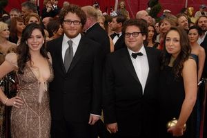 Seth Rogan (second from left, Jonah Hill (second from right) and guests Photo