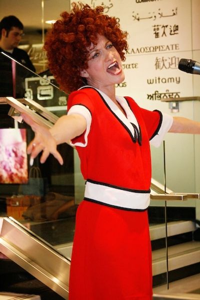 Janet Dickinson Photo