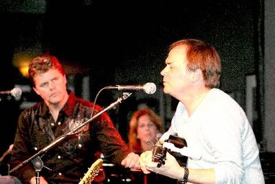 Richie McDonald, Victoria Shaw and Marcus Hummon Photo