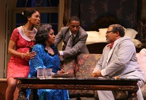 Lisa Arrindell Anderson, Phylicia Rashad, Giancarlo Esposito and Count Stovall Photo