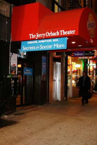 Photos: 'Secrets of a Soccer Mom' Opening Night — photo 2 of 18
