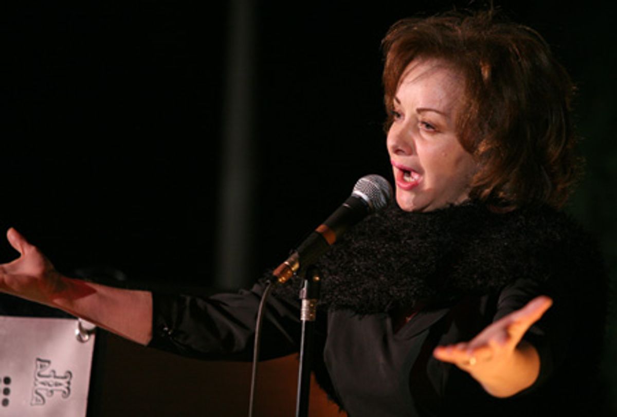 Jil Aigrot at  Upright L.A. Sings 'La Vie En Rose'