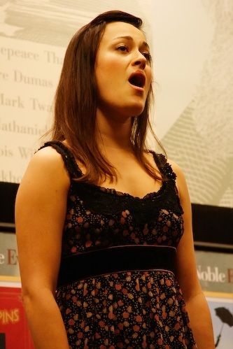 Photo Coverage: Ashley Brown, Michael Lassel at Barnes & Noble Book-Signing — photo 25 of 30
