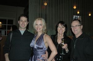 Kelly Sullivan ,Anita Sullivan, Rick Sullivan @ BroadwayWorld Kelly Sullivan ,Anita Sullivan, Rick Sullivan Photo