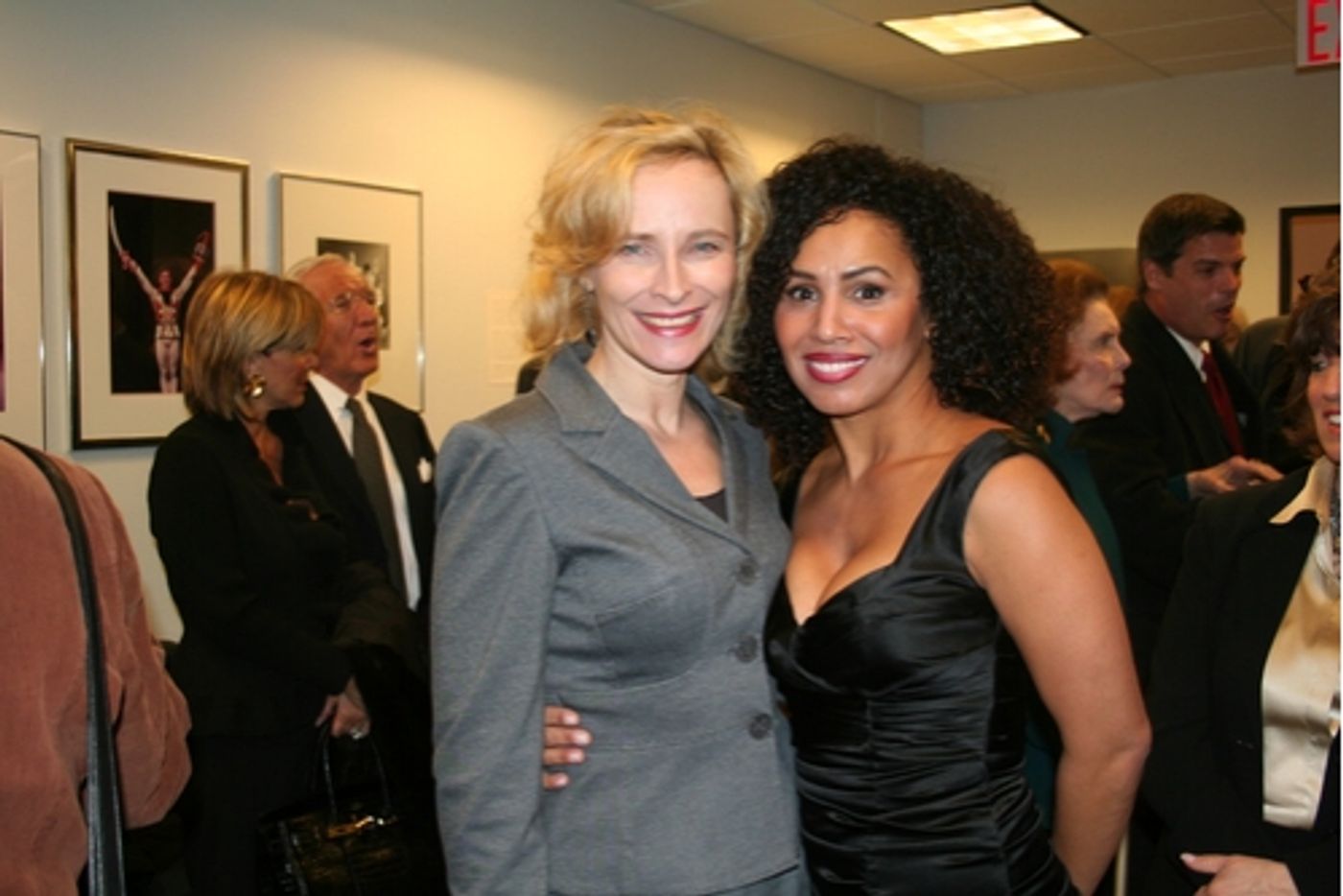 Photo Coverage: Byron Janis Celebrates 80th Birthday  Image