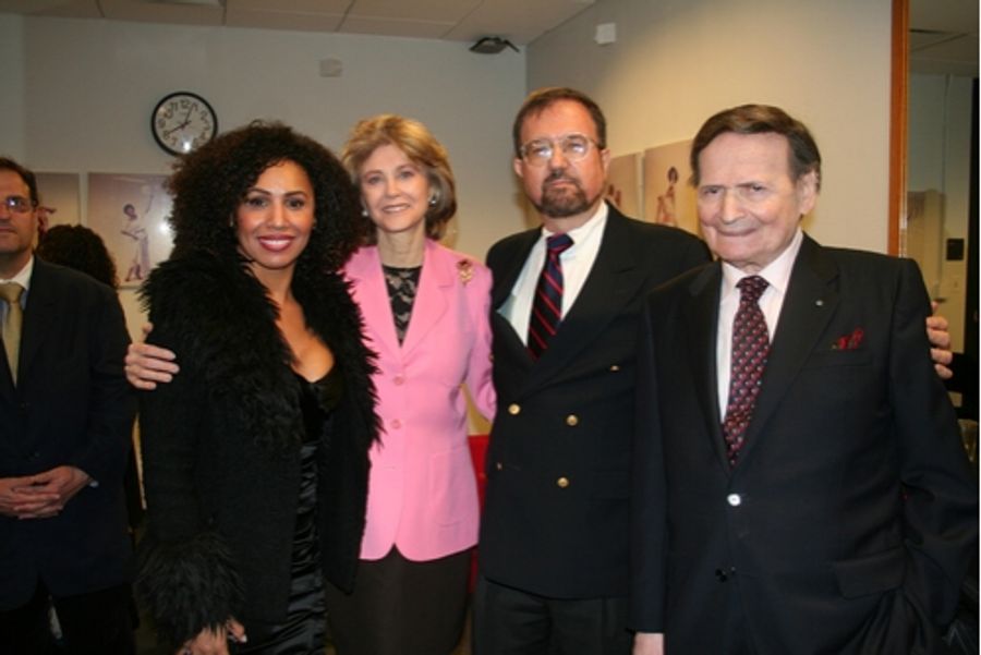 Photo Coverage: Byron Janis Celebrates 80th Birthday Image