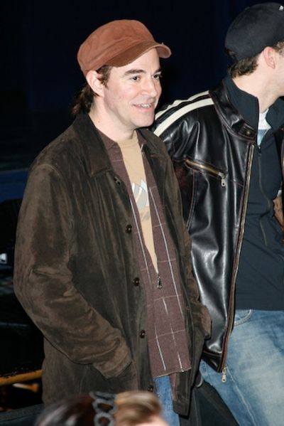Roger Bart
 Photo