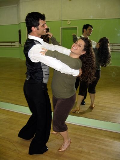 Marissa Jaret Winokur and Tony Dovolani "It's back to the studio
for me and Tony! Oy Photo