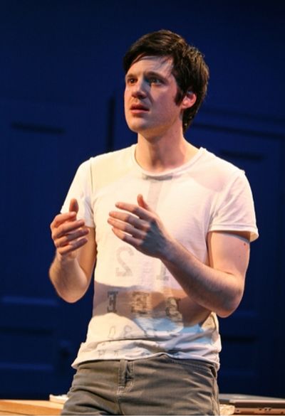Michael Esper Photo