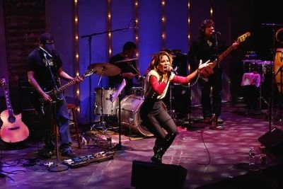 Daphne Rubin Vega Photo