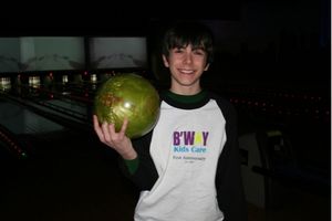 Henry Hodges @ BroadwayWorld Henry Hodges Photo