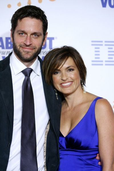 Peter Hermann and Mariska Hartigay  Photo