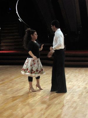 Tony Dovolani and Marissa Jaret Winokur blocking Photo