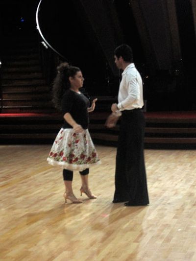 Tony Dovolani and Marissa Jaret Winokur blocking Photo