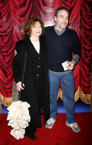 Kathryn Grody and Mandy Patinkin Photo