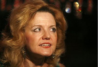 Alison Fraser Photo