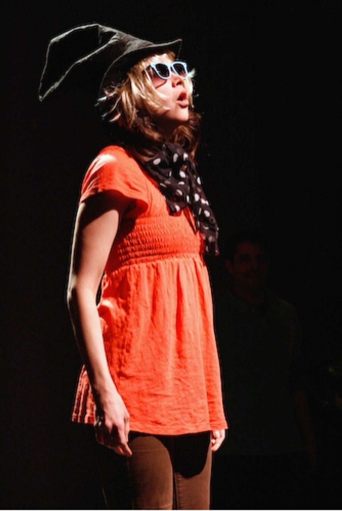 Sutton Foster lip syncs to Annie
 at 