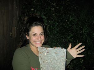 Marissa Jaret Winokur: "They were crawling all over!"
@ BroadwayWorld Marissa Jaret Winokur: "They were crawling all over!"
Photo