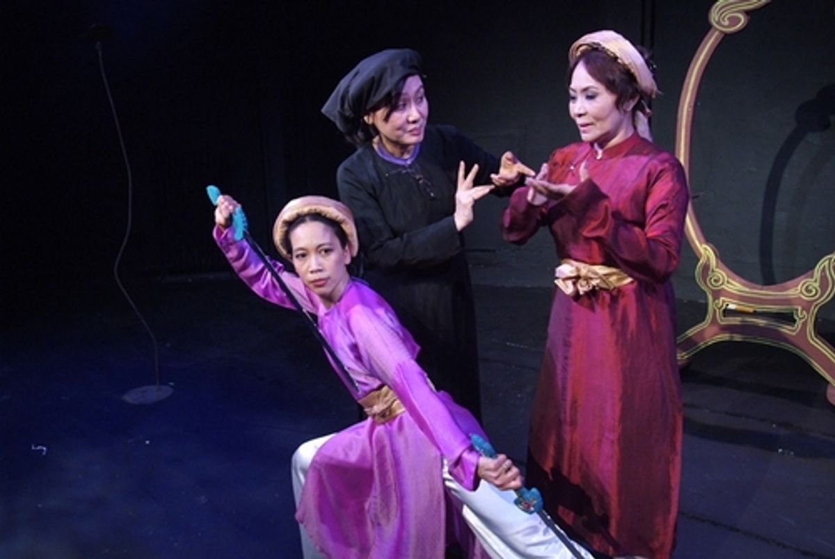 Thuc Hanh, Minh Ngoc and Ngoc Dang at 