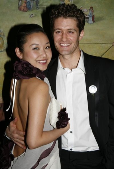Li Jun Li and Matthew Morrison Photo