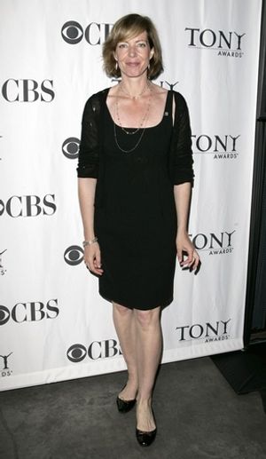 Allison Janney Photo