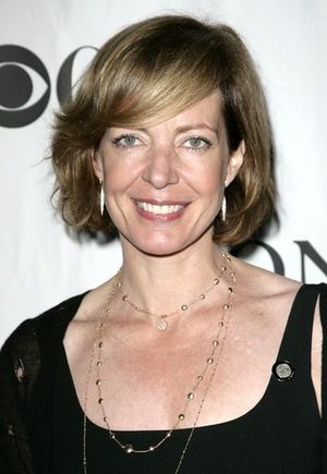 Allison Janney Photo