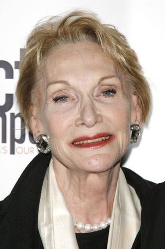 Siân Phillips Photo