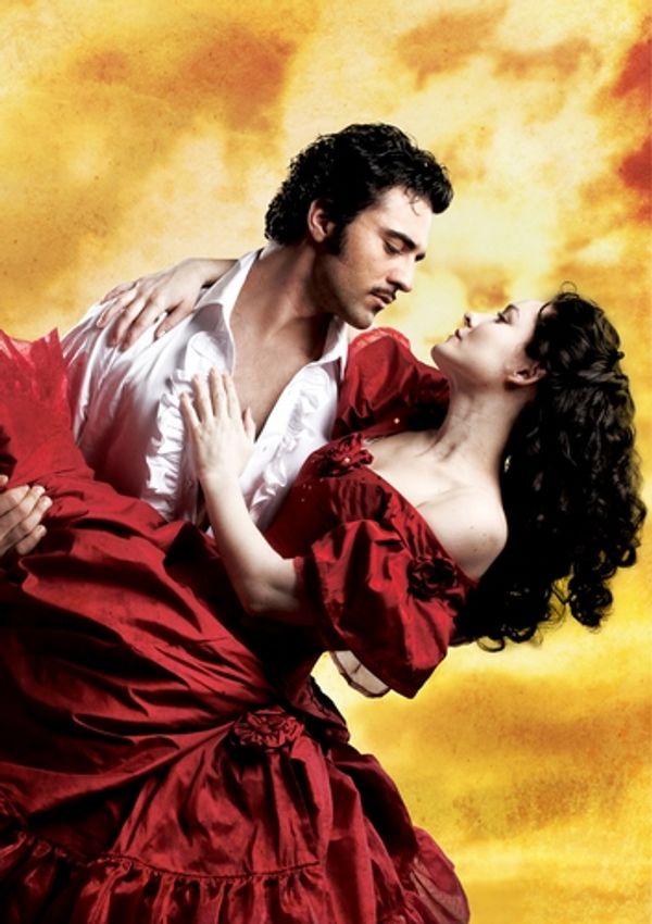 Darius Danesh and Jill Paice Photo