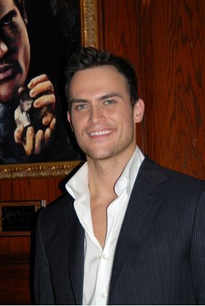 Cheyenne Jackson
 Photo
