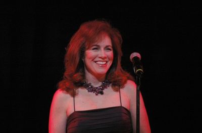 Debbie Gravitte
 Photo