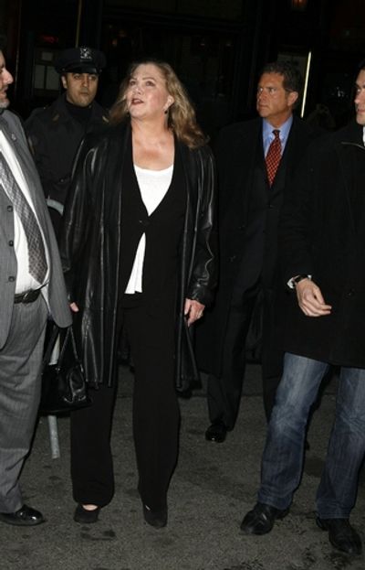 Kathleen Turner 
 Photo