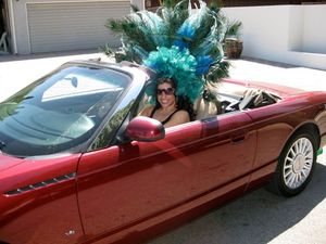 Marissa Jaret Winokur: "Nothing is weird in LA!
No one even looked twice at me!" Photo