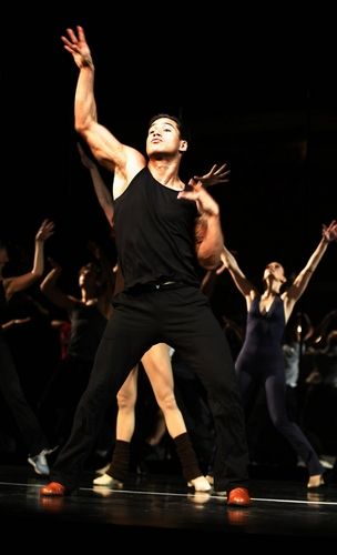 Photos: Mario Lopez Joins 'A Chorus Line' — photo 38 of 80
