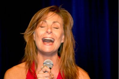 Judy McLane Photo