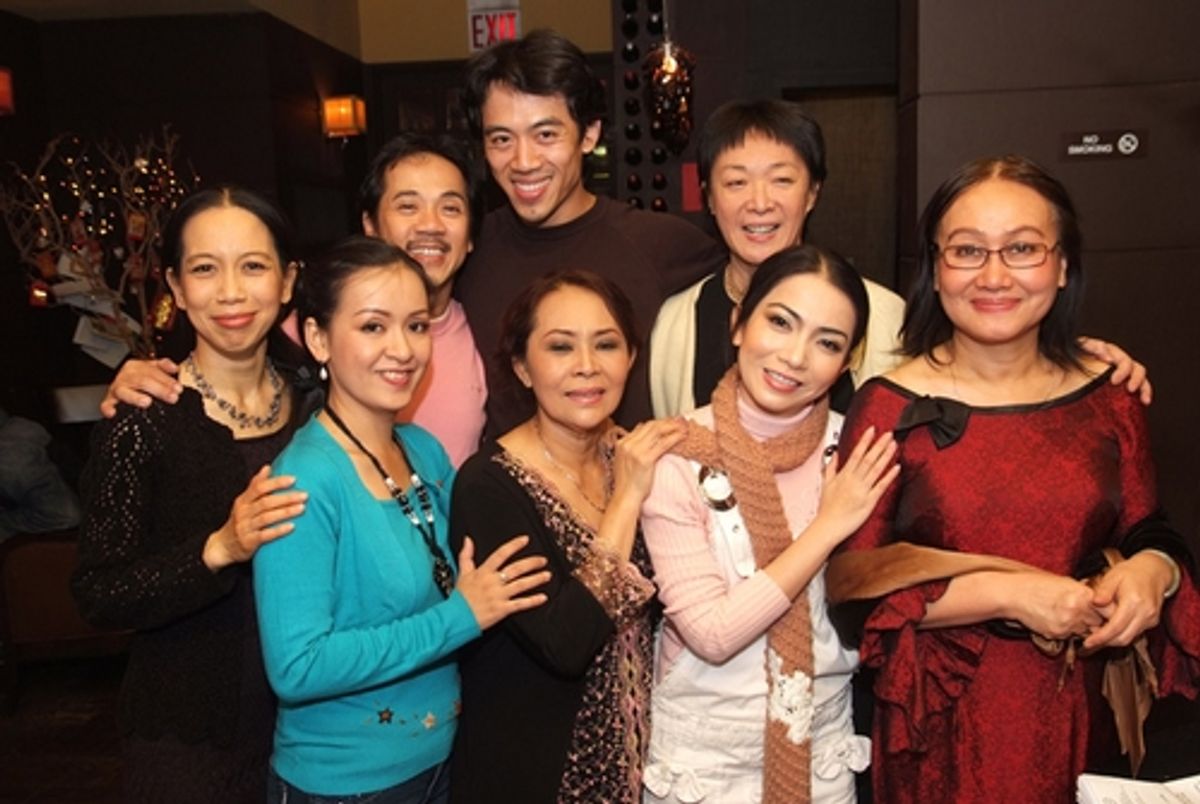 Thuc Hanh, Hai Phuong, Thanh Loc, Leon Le, Ngoc Dang, My Hang, Pan Asian Artistic Director Tisa Chang and Writer/Director Nguyen thi Minh Ngoc at 
