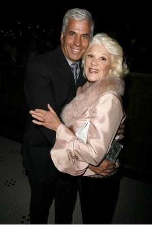 Linda Lavin and her husband Steve Bakunas Photo