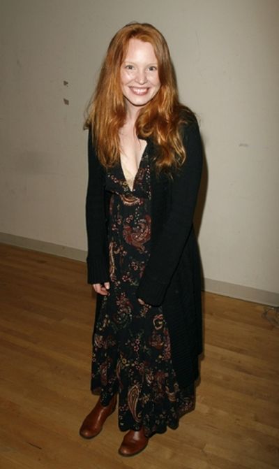 Lauren Ambrose Photo