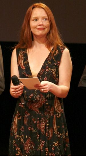 Lauren Ambrose Photo