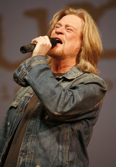 Darryl Hall Photo
