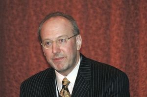 Jeff Chelesvig announcing the Winner of Touring Broadway Achievement Award
 Photo