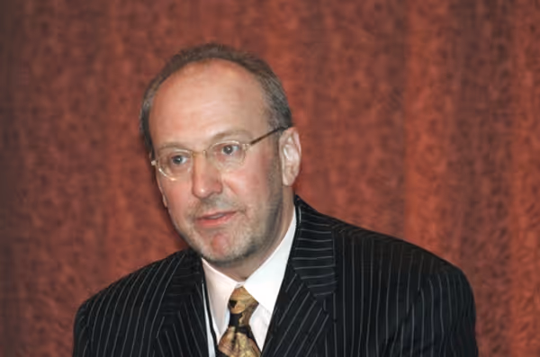 Jeff Chelesvig announcing the Winner of Touring Broadway Achievement Award
 Photo